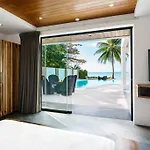 【Villa Thallo】 Beach Front Brandnew